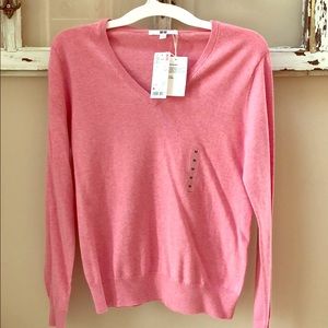 UNIQLO COTTON CASHMERE V NECK SWEATER, MED